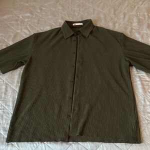 Zara Oversized Dark Green button-down shirt, Medium